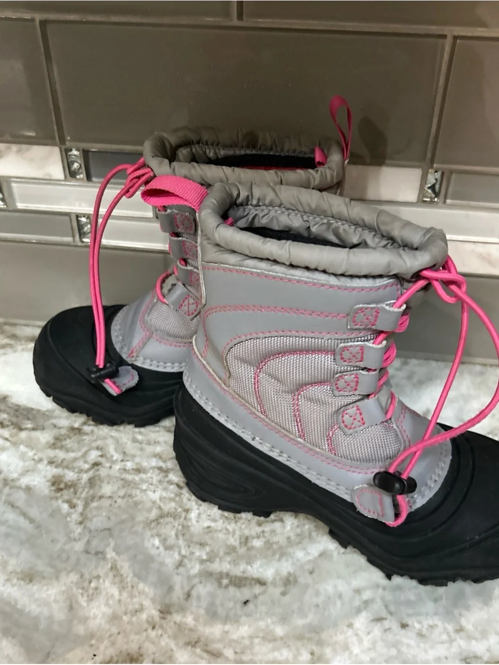 The North Face Girls Sz 12 Snow Alpenglow Winter Boots Removable Lining